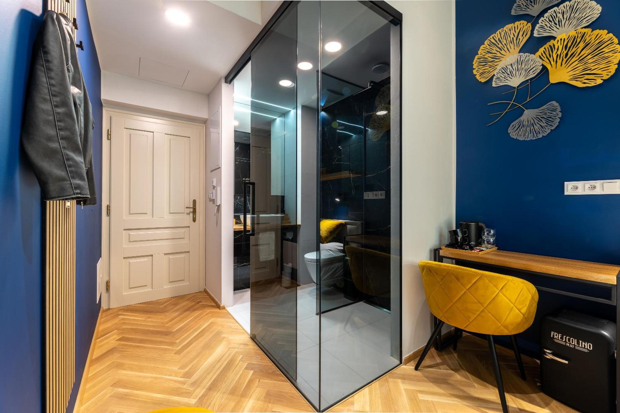 Modern Urban Room In The City Center Of Praga Exterior foto